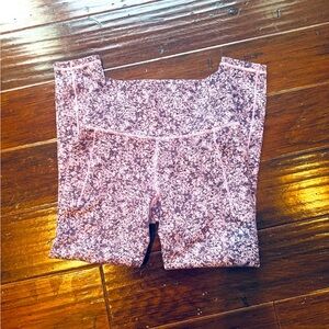 Athleta Salutation Stash Pockets 7/8 Leggings